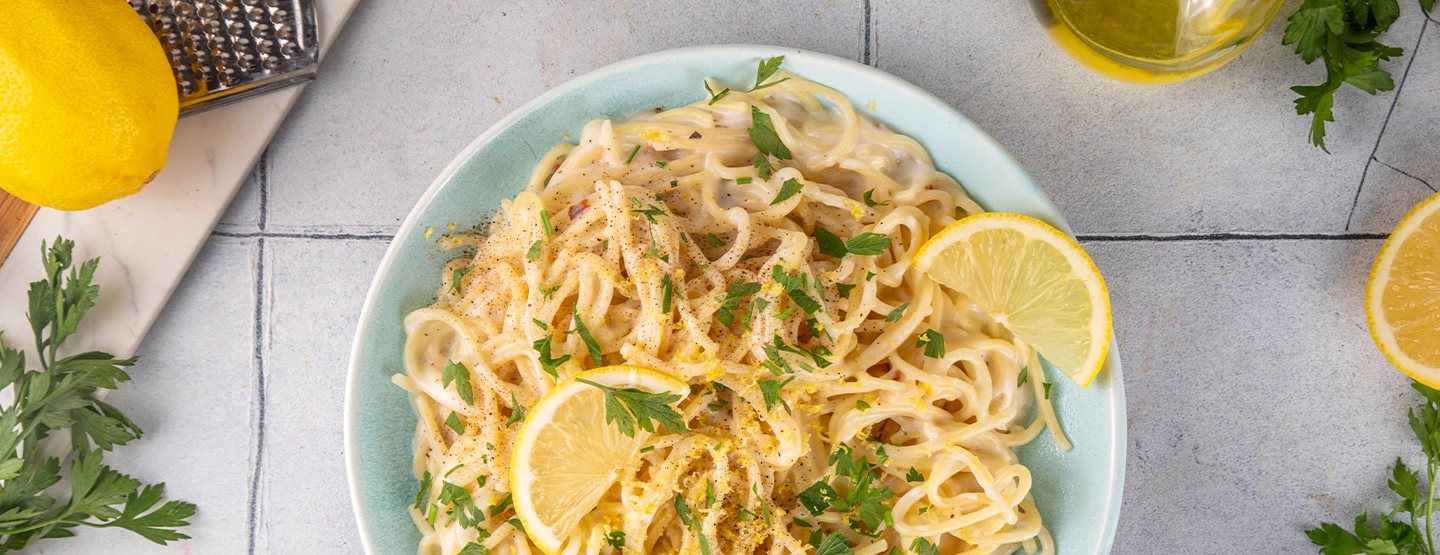 Letnji klasik u veganskoj varijanti: ukusna pasta s limunom i kremom na bazi ovsa
