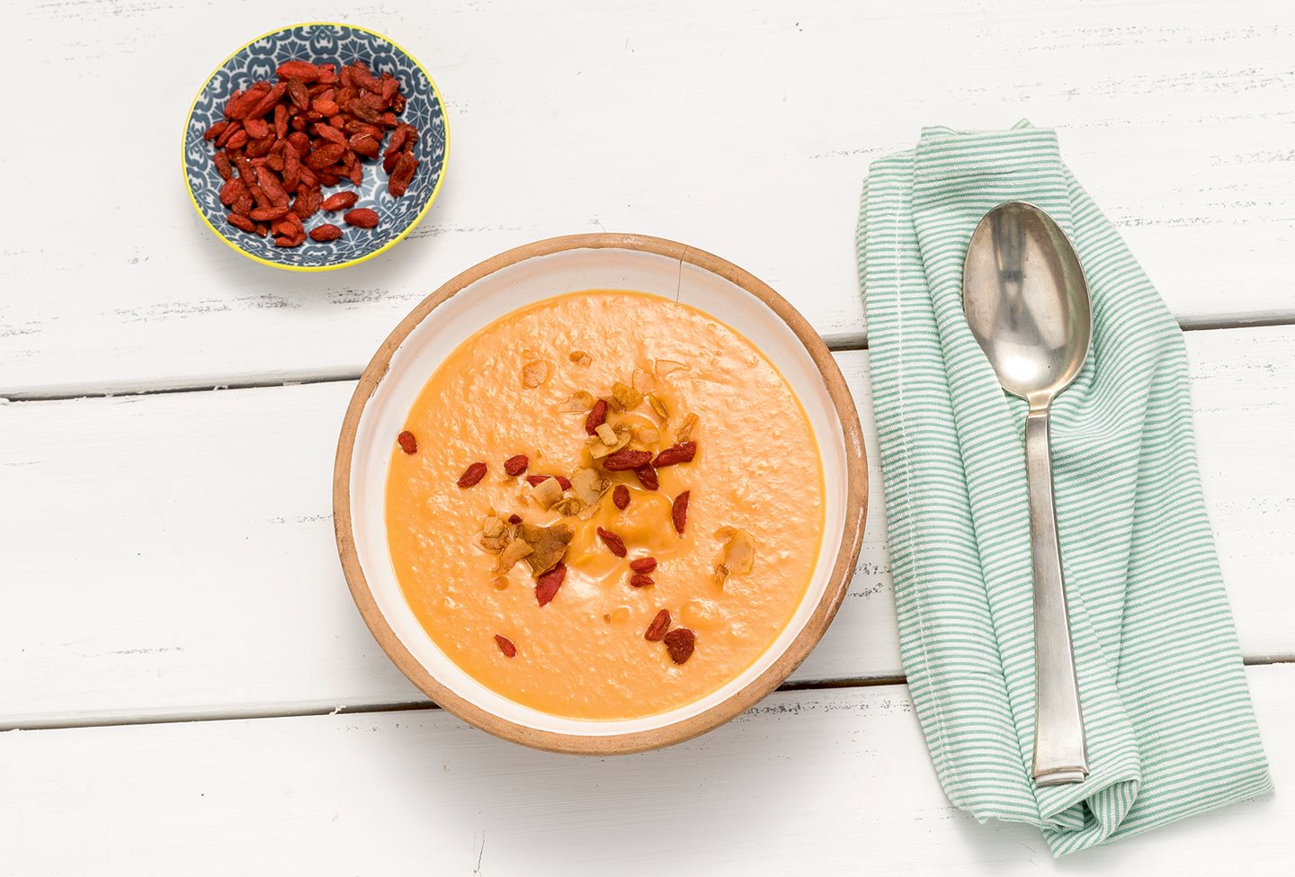 Čorba sa slatkim krompirom i kokosom