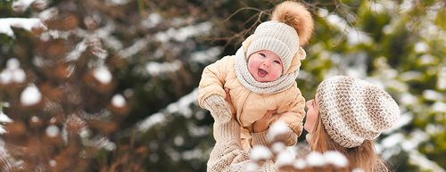 Nega beba zimi: šta treba nežnoj bebinoj koži u hladnim danima
